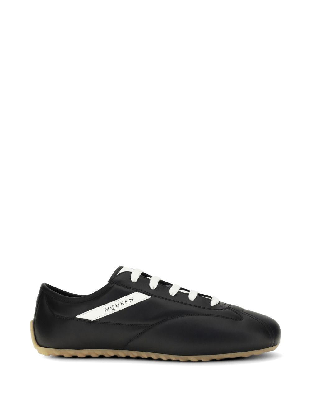Sneakers Boxe Alexander McQueen 866897WIAJ8E 1550 Alexander McQueen 